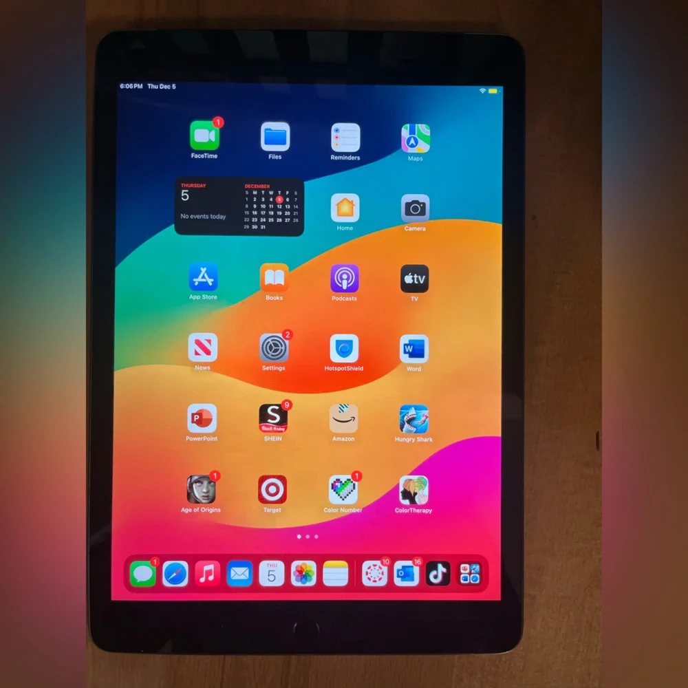 I have a apple ipad it’s in great condition and there is no sratches on it